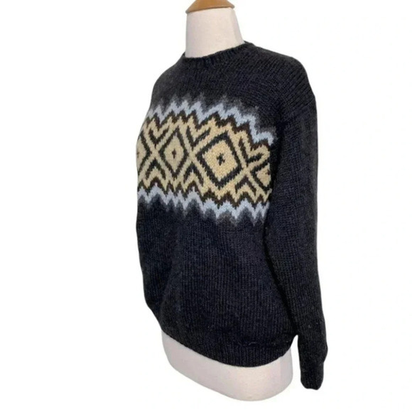 J. Crew oversized XS‎ dark gray& beige crew neck 100% wool sweater - Picture 2 of 5